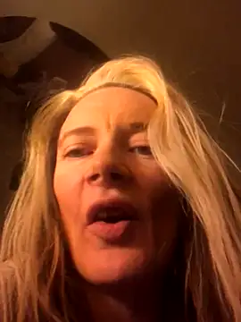 Snapshot of blondey206 chatting on 01-08-26, 12:24 blondey206 online show from 01-08-26, 12:24