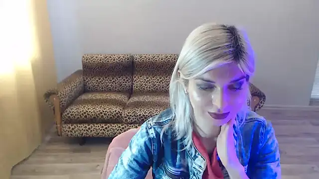 SexyBeatriice online show from 01-31-25, 10:10