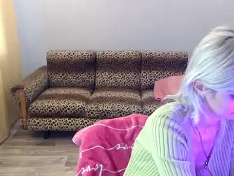 SexyBeatriice online show from 03-18-25, 07:19