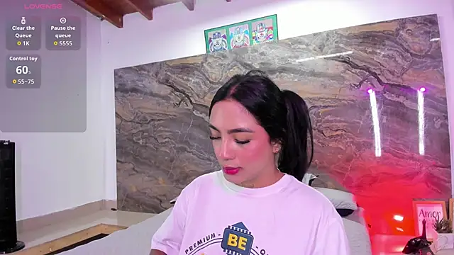 Estefy gomez09 online show from 04-22-26, 12:07