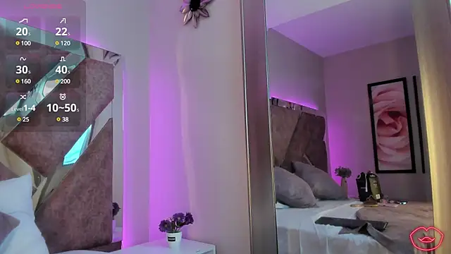 CandyLuxury   online show from 03-21-25, 10:39