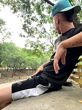 arevalo1124 online show from 11-30-25, 09:08