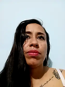 Snapshot of kamila_lovee chatting on 03-22-25, 12:25 kamila lovee online show from 03-22-25, 12:25