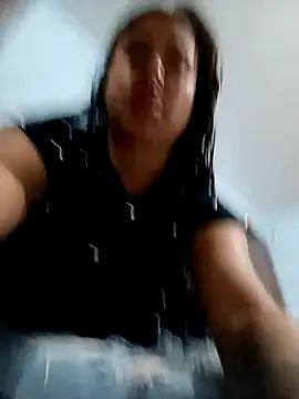 Snapshot of kamila_lovee chatting on 03-22-25, 03:42 kamila lovee online show from 03-22-25, 03:42