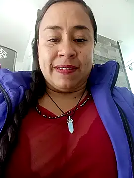 Snapshot of kamila_lovee chatting on 09-30-25, 05:51 kamila lovee online show from 09-30-25, 05:51