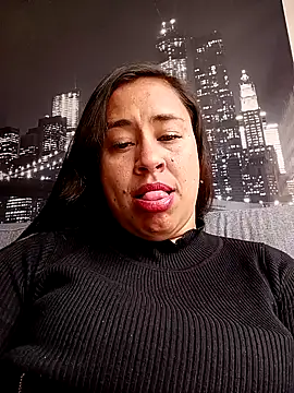 kamila lovee online show from 10-31-25, 04:52