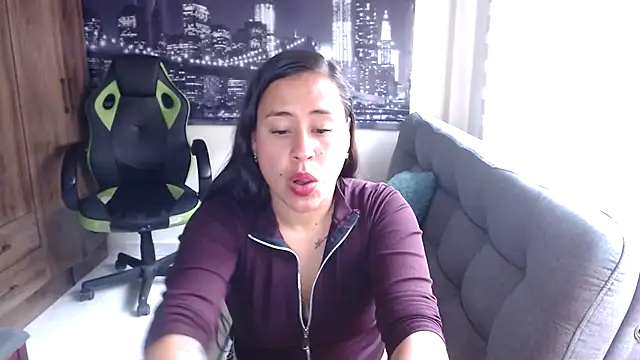 kamila lovee online show from 11-21-25, 07:34