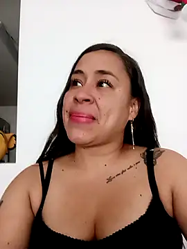 kamila lovee online show from 12-15-25, 07:18