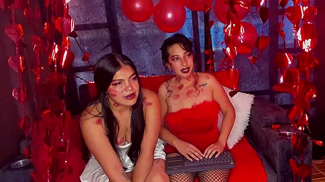 Snapshot of SOPHI_WOLFF chatting on 02-14-25, 08:26 SOPHI WOLFF online show from 02-14-25, 08:26