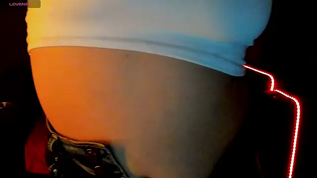 Snapshot of SOPHI_WOLFF chatting on 03-15-25, 10:22 SOPHI WOLFF online show from 03-15-25, 10:22