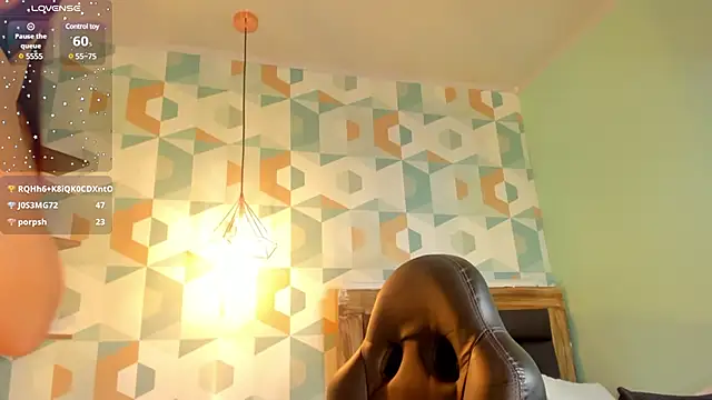 Snapshot of CALANTHELOVE1 chatting on 02-05-25, 08:54 CALANTHELOVE1 online show from 02-05-25, 08:54