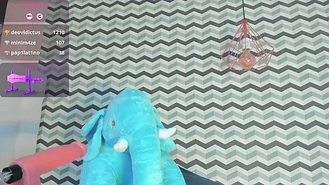 Snapshot of CALANTHELOVE1 chatting on 03-13-25, 08:48 CALANTHELOVE1 online show from 03-13-25, 08:48