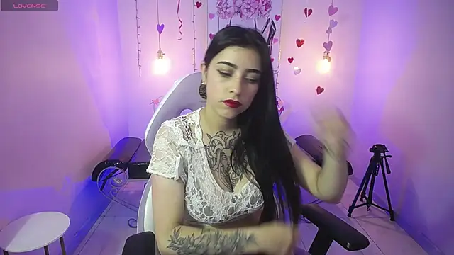 Adri Gomez  online show from 03-13-25, 03:22