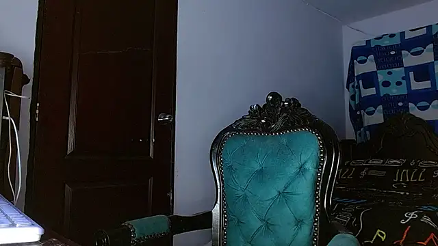 Snapshot of Thomas_May4rs chatting on 11-27-25, 10:01 Thomas May4rs online show from 11-27-25, 10:01