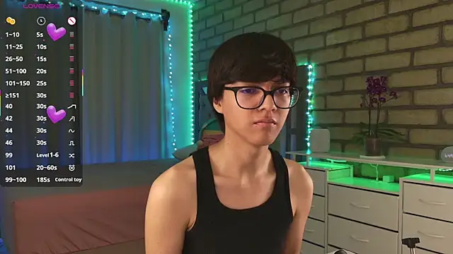 Snapshot of biel_biel chatting on 02-14-25, 12:51 biel biel online show from 02-14-25, 12:51