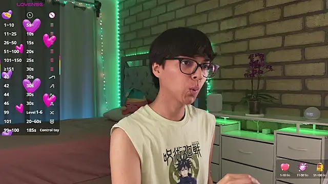 Snapshot of biel_biel chatting on 02-18-25, 04:37 biel biel online show from 02-18-25, 04:37