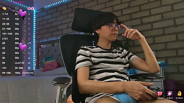 Snapshot of biel_biel chatting on 03-13-25, 04:38 biel biel online show from 03-13-25, 04:38