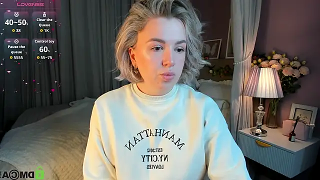 Nikki Kai online show from 10-09-25, 01:03