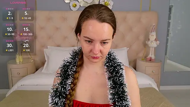 Snapshot of JaniceCollins chatting on 12-23-25, 02:42 JaniceCollins online show from 12-23-25, 02:42