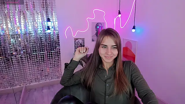 CharmBianca online show from 02-09-25, 03:12