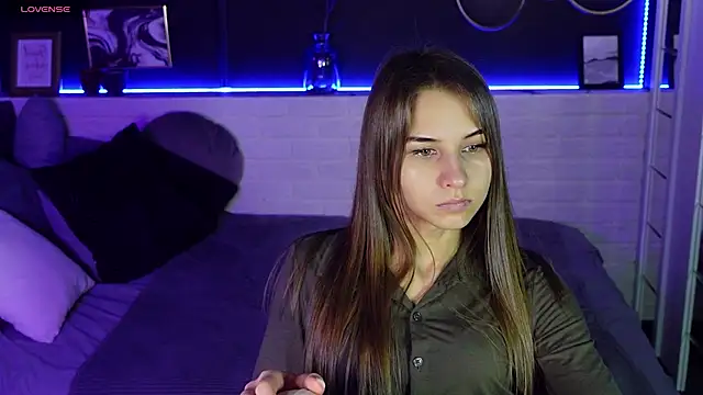 CharmBianca online show from 02-19-25, 11:49