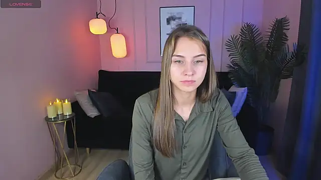 CharmBianca online show from 02-20-25, 11:53