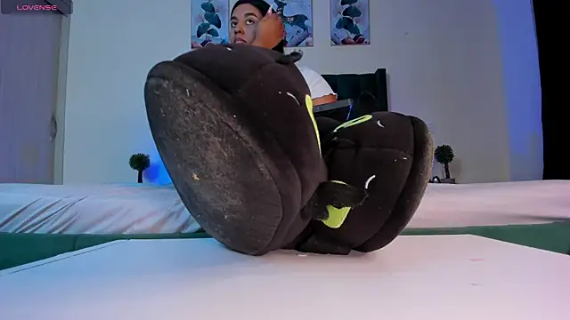 aleya bliss online show from 11-05-25, 02:00