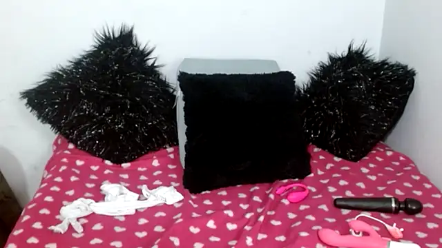 Lunasquirt1985 online show from 09-09-25, 02:49