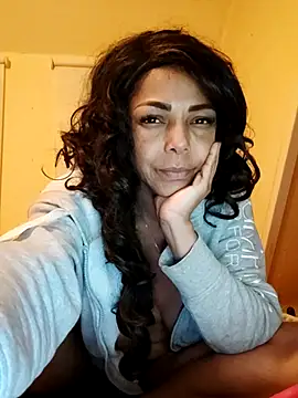 Lunasquirt1985 online show from 09-30-25, 12:37