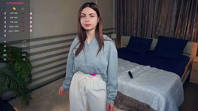 ErlinaBuoy online show from 02-06-25, 05:40