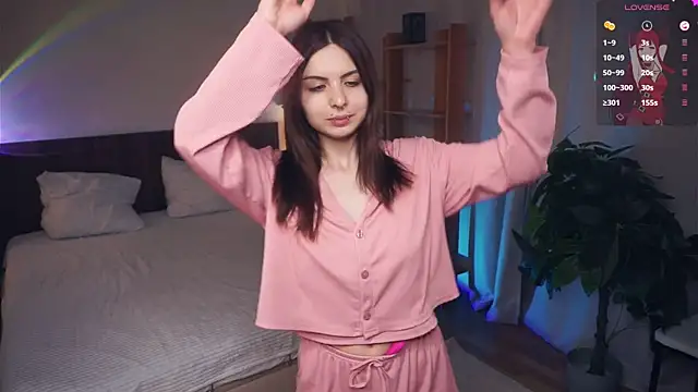 ErlinaBuoy online show from 03-09-25, 05:06