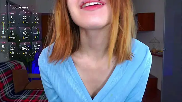 ErlinaBuoy online show from 10-22-25, 05:41