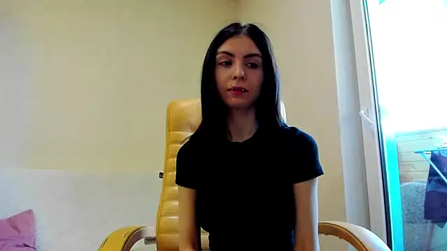 Snapshot of ErlinaBuoy chatting on 06-29-26, 06:30 ErlinaBuoy online show from 06-29-26, 06:30