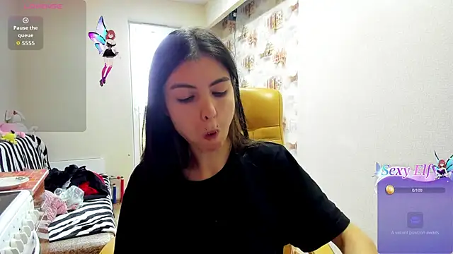 Snapshot of ErlinaBuoy chatting on 07-17-26, 06:31 ErlinaBuoy online show from 07-17-26, 06:31