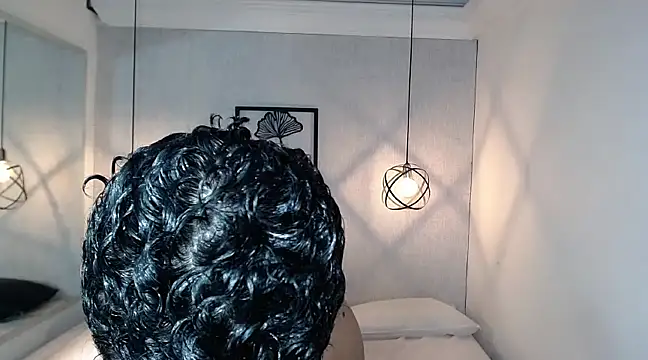 Liiamthompson online show from 03-13-25, 02:55