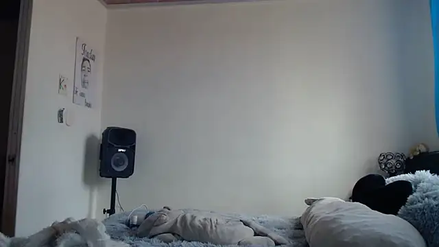 Snapshot of viccky_vick chatting on 07-16-26, 06:36 viccky vick online show from 07-16-26, 06:36