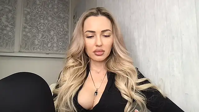 juciepussy  online show from 02-21-25, 06:59