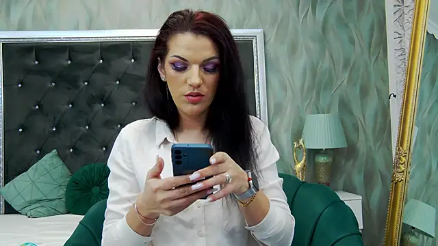 LissaAnn online show from 03-11-25, 03:59