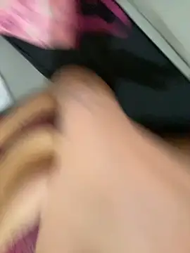 Snapshot of kerciasant chatting on 02-13-25, 03:35 kerciasant online show from 02-13-25, 03:35