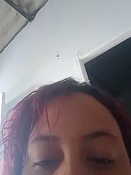 Snapshot of alexandraluv chatting on 04-06-26, 12:39 alexandraluv online show from 04-06-26, 12:39