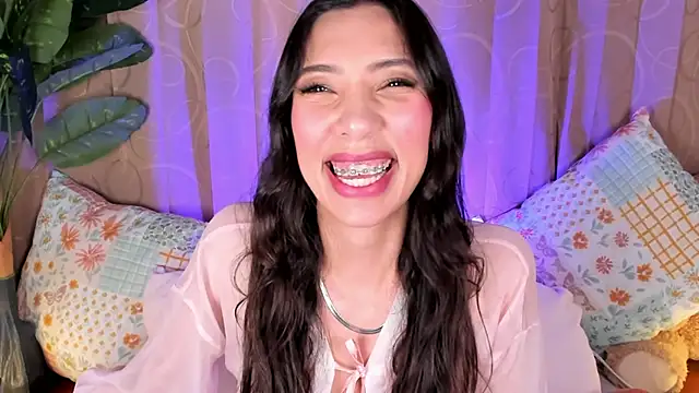 Miss veronicaa2 online show from 06-02-26, 01:13