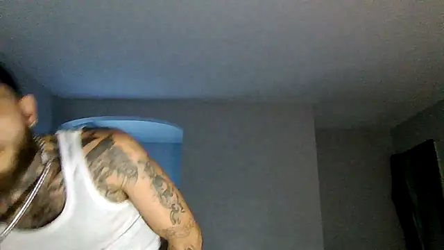 cruz815 online show from 10-17-25, 08:33