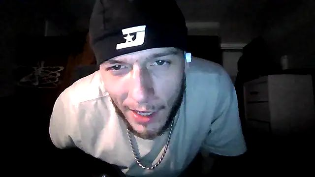 cruz815 online show from 04-10-26, 07:24