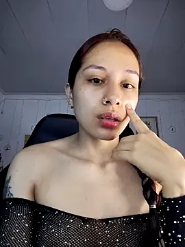 Snapshot of Marce0 chatting on 02-19-26, 03:02 Marce0 online show from 02-19-26, 03:02