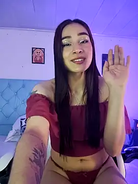 Snapshot of Marce0 chatting on 04-06-26, 04:21 Marce0 online show from 04-06-26, 04:21