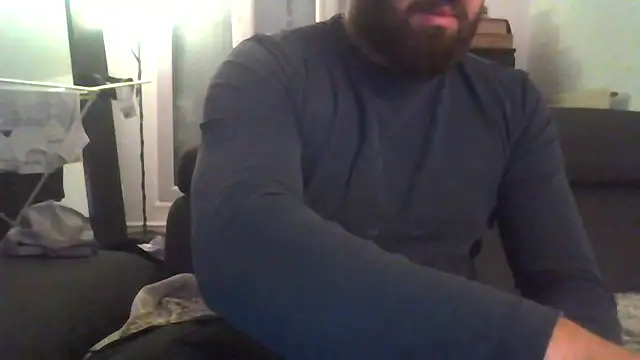 Snapshot of Zer_oki chatting on 09-26-25, 09:30 Zer oki online show from 09-26-25, 09:30