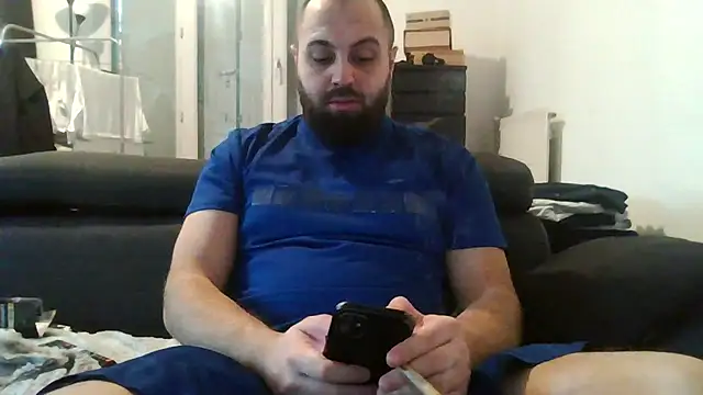 Snapshot of Zer_oki chatting on 11-28-25, 08:50 Zer oki online show from 11-28-25, 08:50