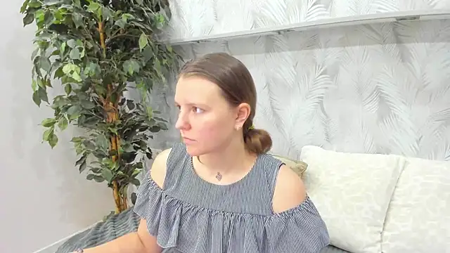 Snapshot of Jenny_Jimmy chatting on 06-16-26, 09:23 Jenny Jimmy online show from 06-16-26, 09:23