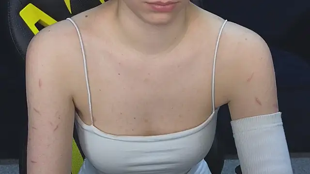 Snapshot of BettyCarter07 chatting on 03-01-25, 07:08 BettyCarter07 online show from 03-01-25, 07:08