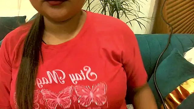 Snapshot of Kannu- chatting on 05-22-26, 06:31 Kannu- online show from 05-22-26, 06:31